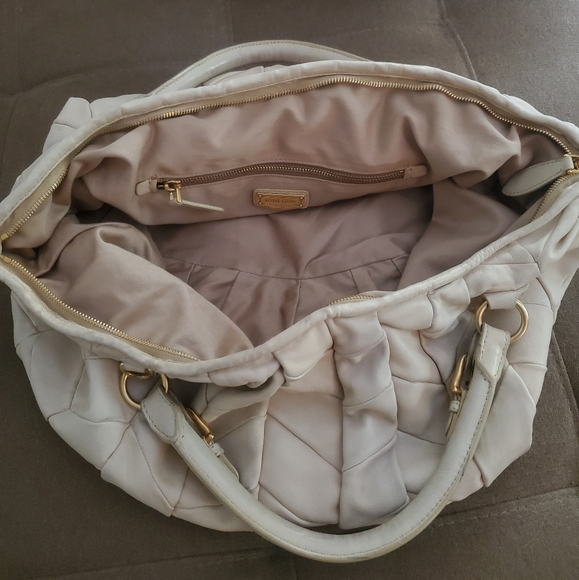 💯 Miu Miu Large Chevron Leather Bag - Picture 2 of 16